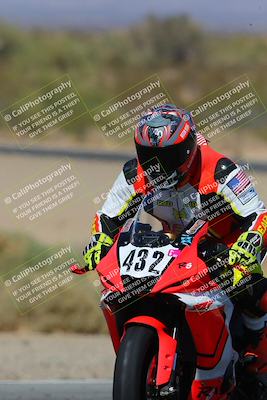 media/Mar-22-2025-CVMA (Sat) [[462c0ffedb]]/Race 12-Supersport Middleweight/